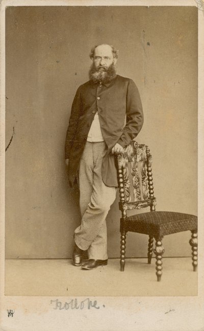 Anthony Trollope, författare av English Photographer