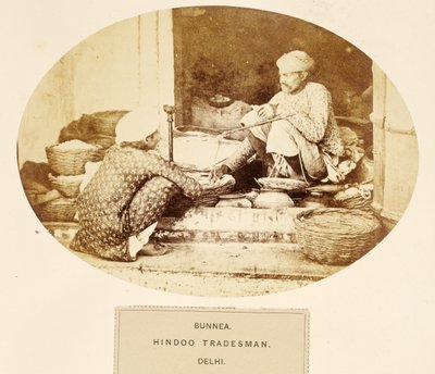 Bunnea, Hindu Tradesman, Delhi, från The People of India, av J. Forbes Watson, publicerad 1868 (albumtryck) av English Photographer