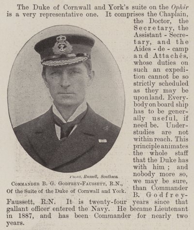Befälhavare B G Godfrey-Faussett, RN, i sviten av hertigen av Cornwall och York av English Photographer