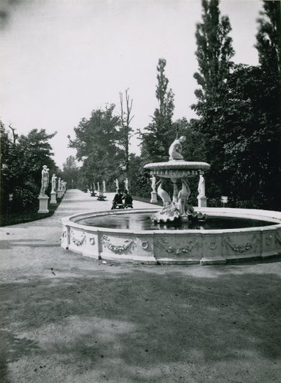 Cremorne Gardens, London: Italian Walk av English Photographer