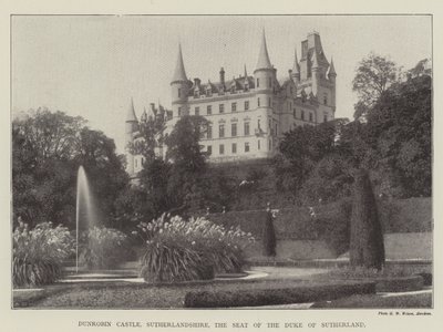 Dunrobin Castle, Sutherlandshire, säte för hertigen av Sutherland av English Photographer