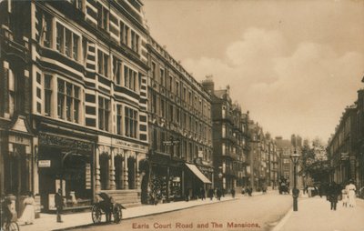 Earls Court Road och The Mansions, London av English Photographer