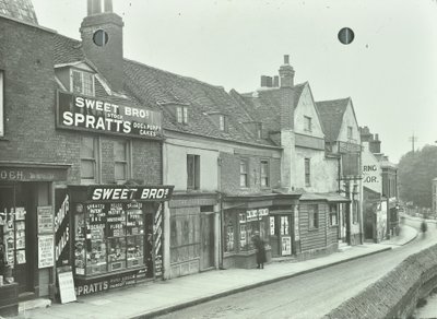 Eltham High Street: vy västerut från Saint John