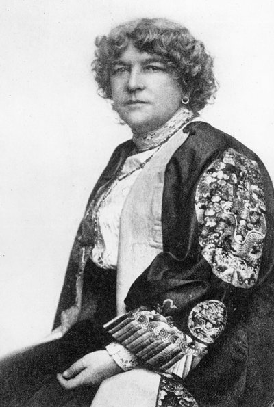 Fanny Stevenson, hustru till Robert Louis Stevenson (bw foto) av English Photographer