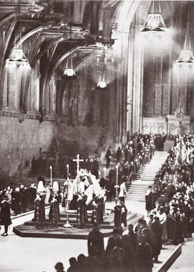 George V liggande i staten i Westminster Hall, 1936 av English Photographer