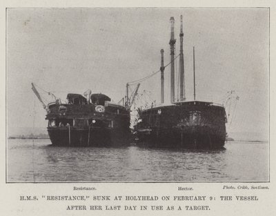 HMS Resistance, sänkt vid Holyhead den 9 februari, fartyget efter hennes sista dag i användning som mål av English Photographer