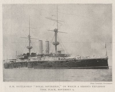 HM Battle-Ship Royal Sovereign, på vilken en allvarlig explosion ägde rum, 9 november av English Photographer