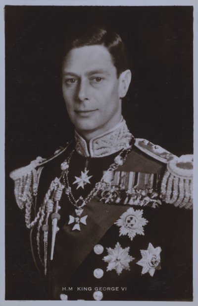 HM King George VI (s/v foto) av English Photographer