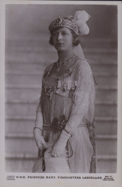 HKH Prinsessan Mary, Viscountess Lascelles (s/v foto) av English Photographer