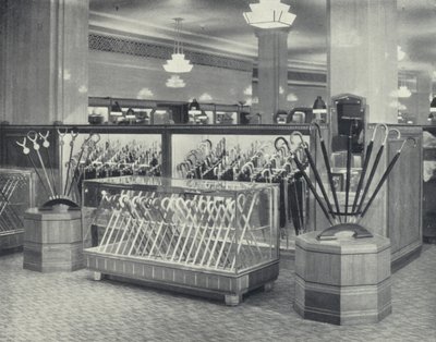 Harrods, paraplydisk (s/v foto) av English Photographer
