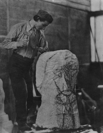 Henri Gaudier-Brzeska, ca 1910 av English Photographer