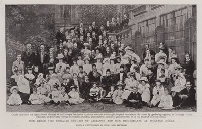 Hennes nåd änkehertiginnan av Abercorn och hennes ättlingar i Montagu House av English Photographer