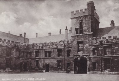 I Front Quadrangle, St Johns College av English Photographer