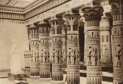 Interiör av det egyptiska museet med Philae Portico av English Photographer