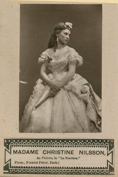 Madame Christine Nilsson som Violetta i La Traviata av English Photographer