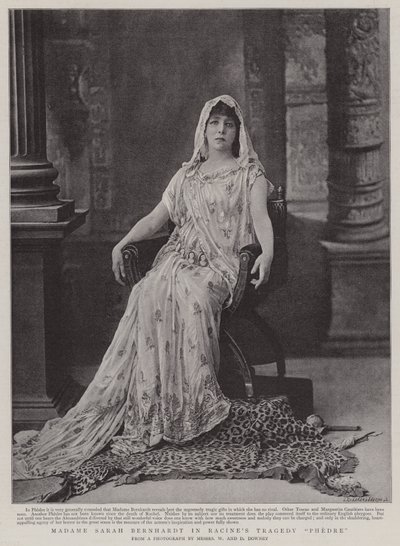 Madame Sarah Bernhardt i Racines Tragedy Phedre av English Photographer