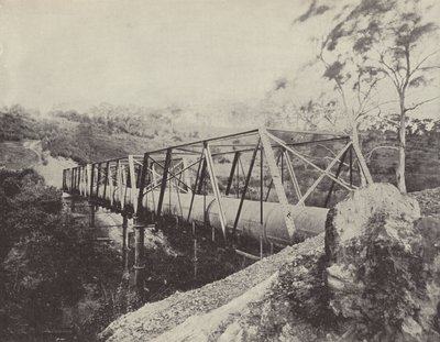 Melbourne Water Supply Pipes, över Plenty River, Greensborough av English Photographer