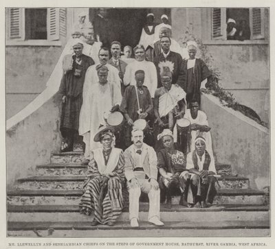 Herr Llewellyn och Senegambiska hövdingar på trappan till regeringshuset, Bathurst, floden Gambia, Västafrika av English Photographer