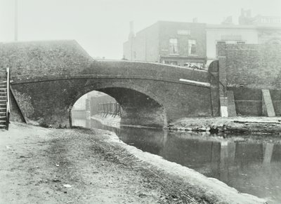 Gamla segerbron, 1895 av English Photographer