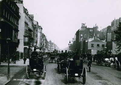 Oxford Street, London, österut av English Photographer