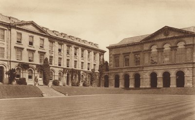 Oxford: Worcester College, 1700-talsbiblioteket och den norra sidan av Quadrangle (svartvitt foto) av English Photographer
