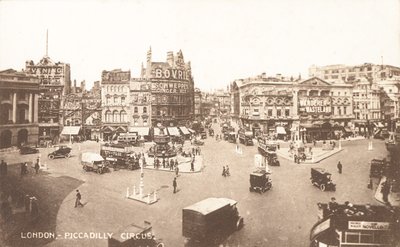 Piccadilly Circus av English Photographer