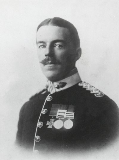 Porträtt av kapten Herbert Augustine Carter VC, 1903 av English Photographer