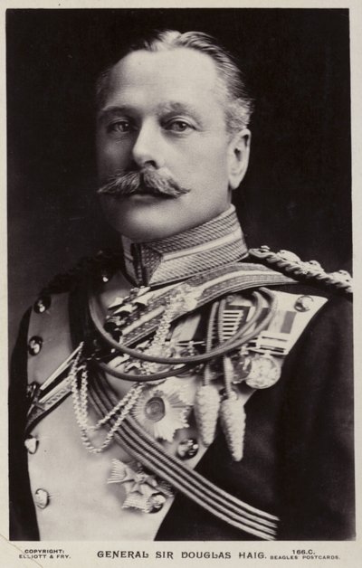 Porträtt av general Sir Douglas Haig av English Photographer