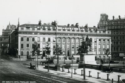 Vykort med en bild av Morleys Hotel av English Photographer