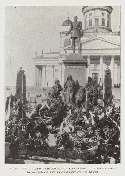 Ryssland och Finland, statyn av Alexander II i Helsingfors, dekorerad på årsdagen av hans död av English Photographer