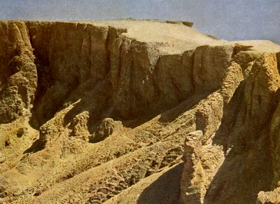 Södra sluttningen av en kunglig begravningsplats, Egypten. av English Photographer