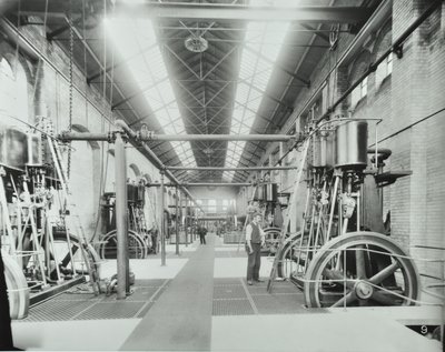 Southern Outfall Sewer, Crossness: interiör av maskinhuset, 1894 av English Photographer
