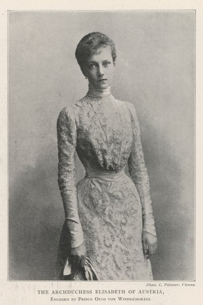 Ärkehertiginnan Elisabeth av Österrike, förlovad med prins Otto von Windischgratz av English Photographer