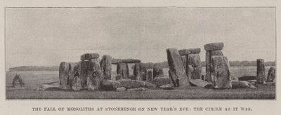 Monoliternas fall i Stonehenge på nyårsafton, cirkeln som den var av English Photographer