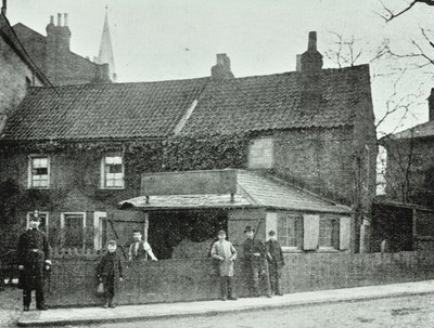 The Smithy, Broadway, Crouch End, 1890 av English Photographer