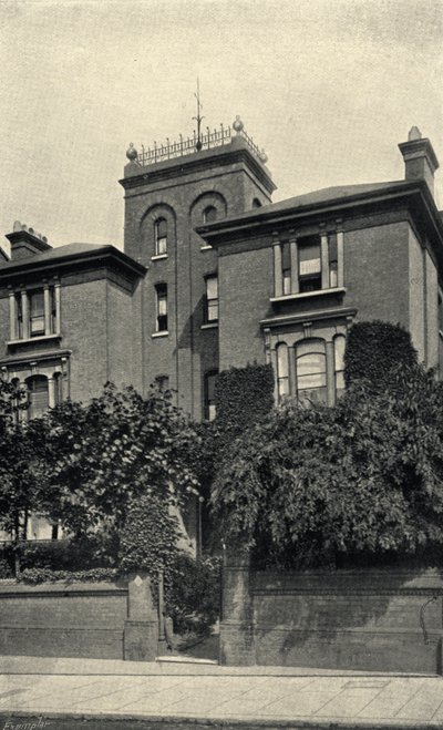 Theodore Watts-Duntons (1832-1914) hem i Putney Hill av English Photographer