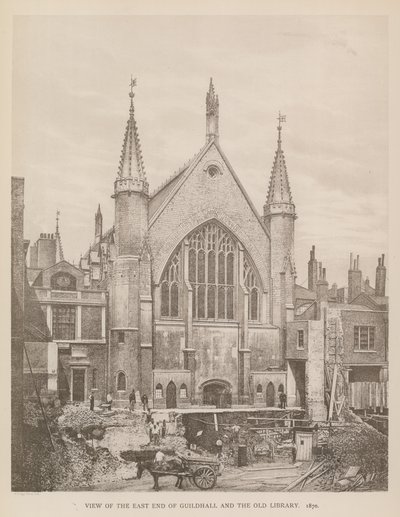 Utsikt över den östra änden av Guildhall, London, och det gamla biblioteket, 1870 av English Photographer