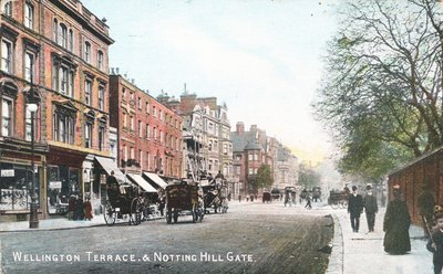 Wellington Terrace och Notting Hill Gate (färgad bild) av English Photographer