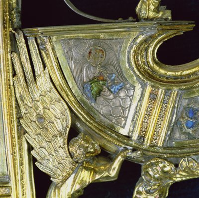 Ängel som spelar en liten shawm, detalj från crozier William of Wykeham (ca 1320-1404) (förgylld silver & champleve-emalj) av English School