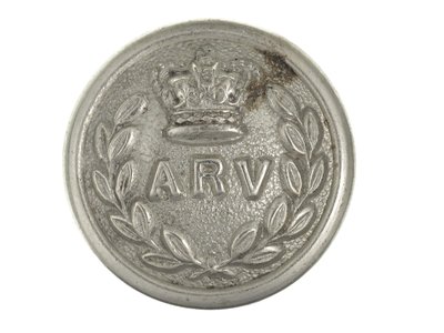 Button, Allahabad volontärgevär, före 1901 av English School