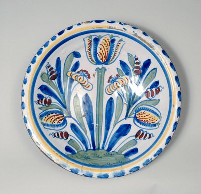 Dish, 1675-1725 av English School