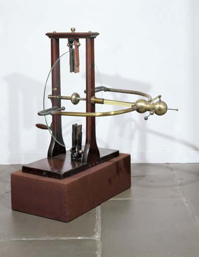 Elektrostatisk plåtmaskin, efter design av Jan Ingenhousz (1730-99) av English School