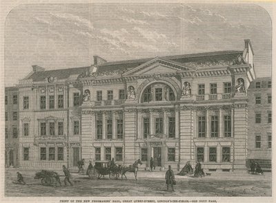 Framsidan av den nya Freemasons Hall, Great Queen Street, Lincolns Inn Field, London av English School