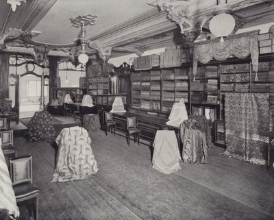 Inredningsdraperiavdelning, Harrods (litho) av English School
