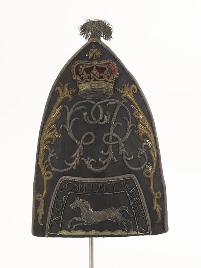 Grenadierkeps, South Bn, Hampshire Militia, buren av Lt J B Harrison av English School