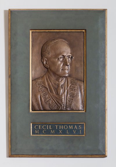 Plakett med Cecil Thomas, skulptör och medaljör, 1946 av English School