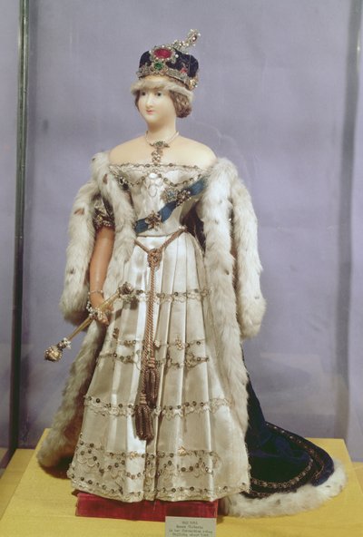Drottning Victoria (1819-1901) docka klädd i sina kröningsrockar, ca 1840 (vax) av English School