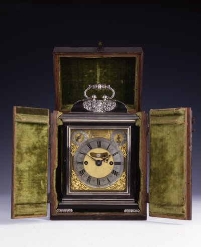 The Barnard Tompion, Tompion and Banger, London, nr 460, slående klocka med fäste, ca 1708 (ebenholts & silver) (se även 745882-87) av English School