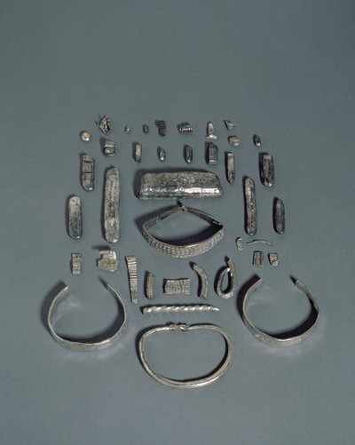 Cuerdale Hoard, Anglo-Saxon and Viking Treasure, hittad på vallen av floden Ribble vid Cuerdale Hall, nära Preston, Lancashire, slutdatum 901-5 AD (silver) av English School
