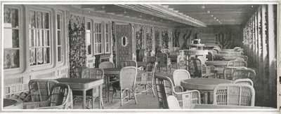 Det överdådiga parisiska kaféet på Titanic, med dess spaljé och klätterväxter, från "The Sphere", 20 april 1912 (litho) (detalj av 450874) av English School